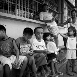 Kinderarmut auf den Philippinen - bittere Realität P2