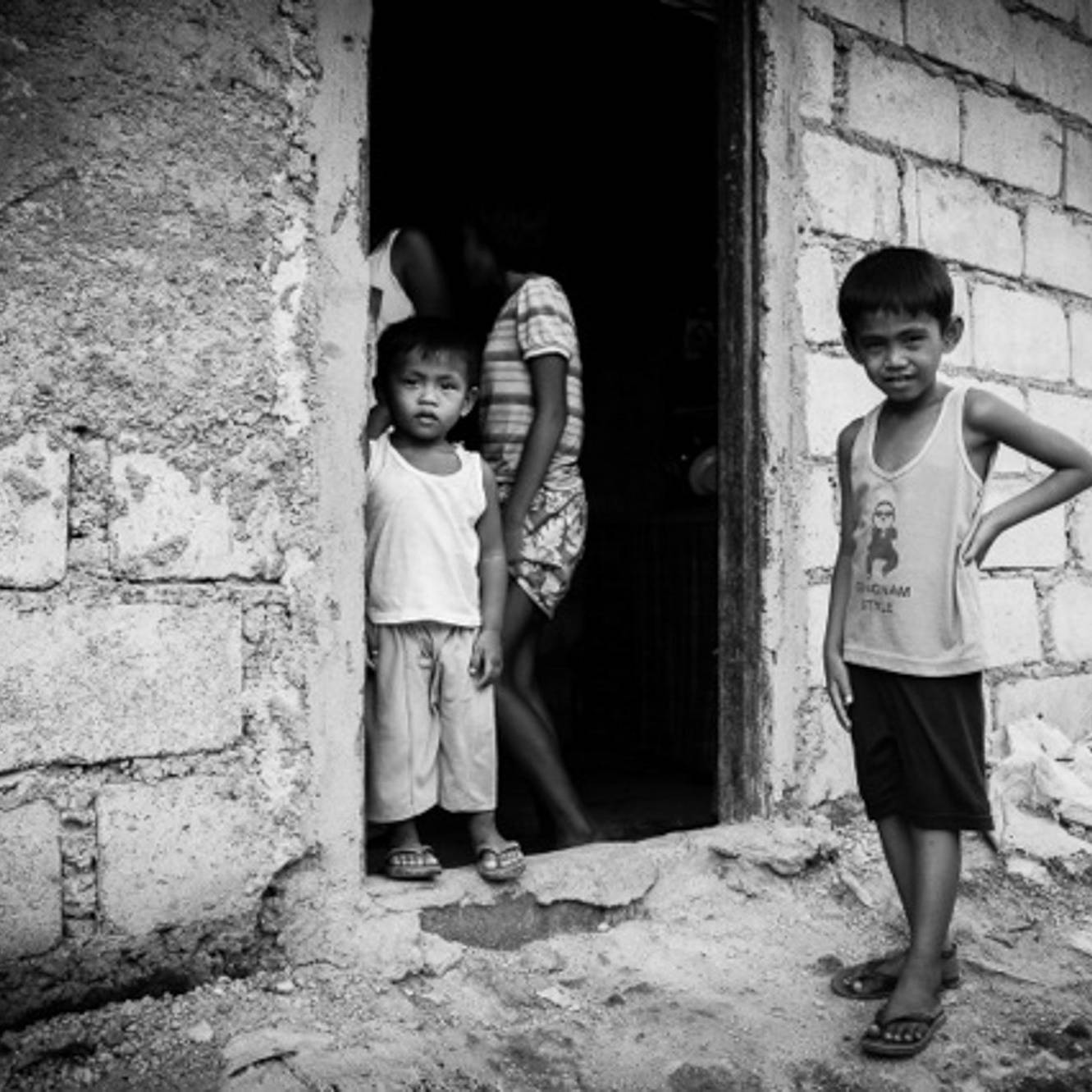 Kinderarmut auf den Philippinen - bittere Realität P2